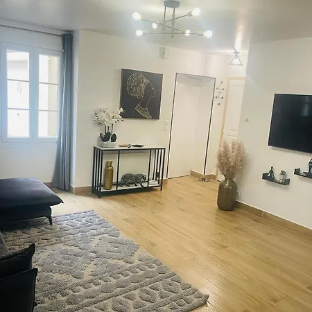 Luxury 3 Bedrooms Appart Disneyland Apartment